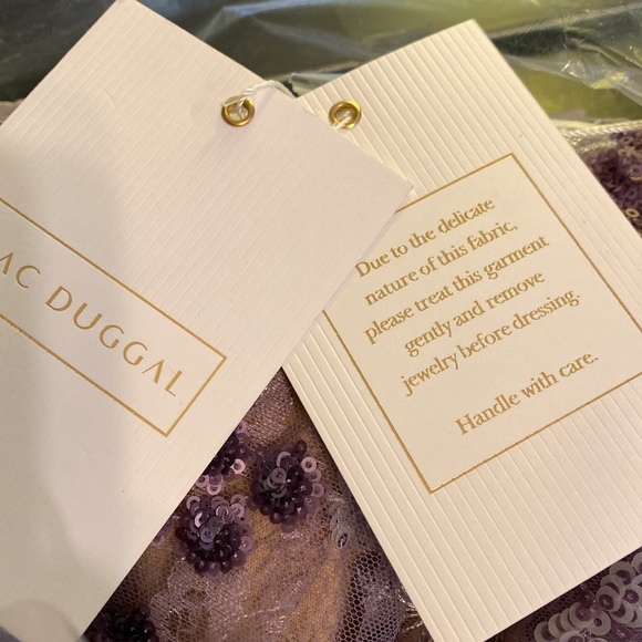 New women Sz 14 Beaded sophisticated gown - Picture 8 of 13